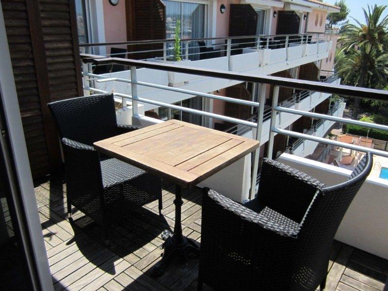 Zenitude Hotel-Residences Ле-Канне Экстерьер фото