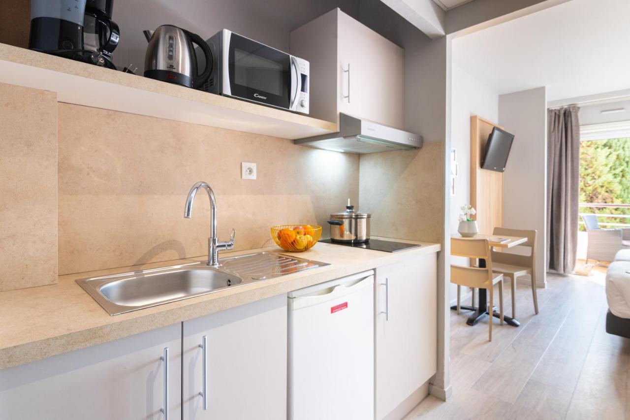 Zenitude Hotel-Residences Ле-Канне Экстерьер фото
