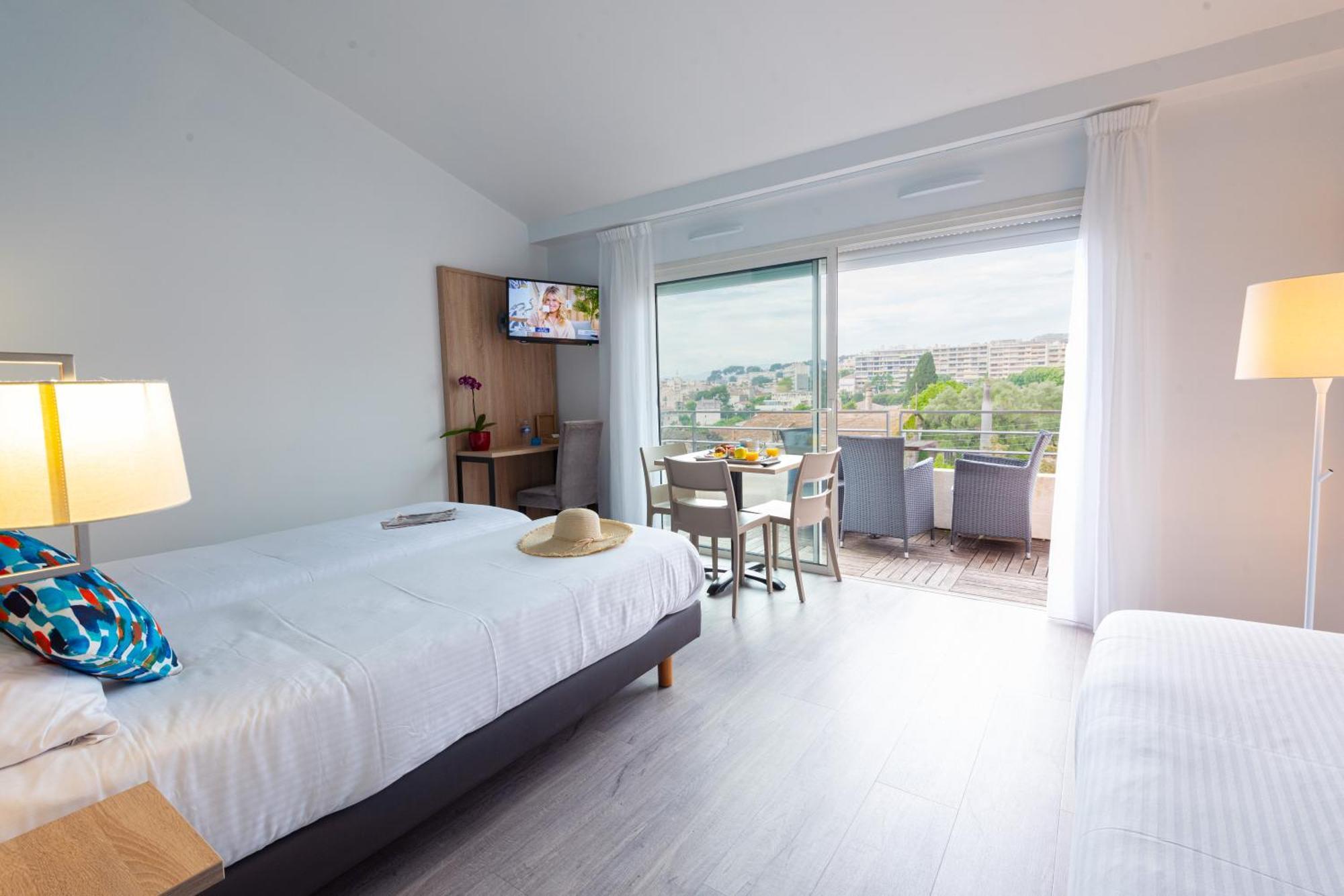 Zenitude Hotel-Residences Ле-Канне Экстерьер фото